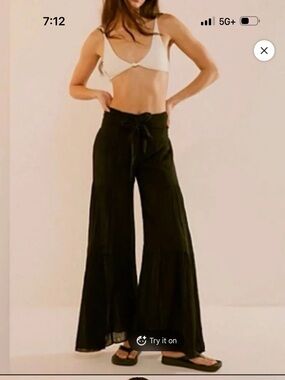 Free People Black good day, ribbed tie waist palazzo pants size Large EUC
